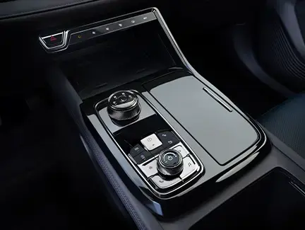 Cần số điện tử với thiết kế tinh xảo